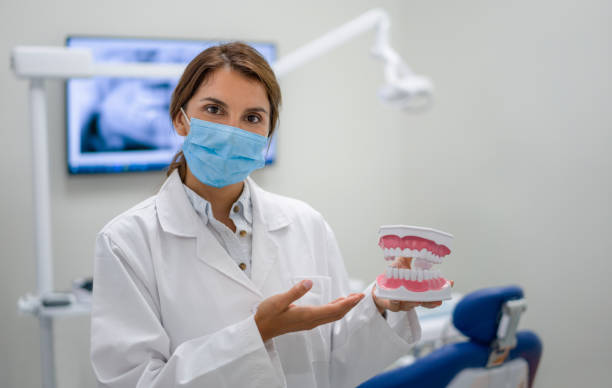 Best Emergency Broken Tooth Repair in Palm Springs, FL